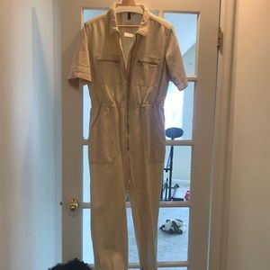 Cream jumpsuit - zipper front - synched waist